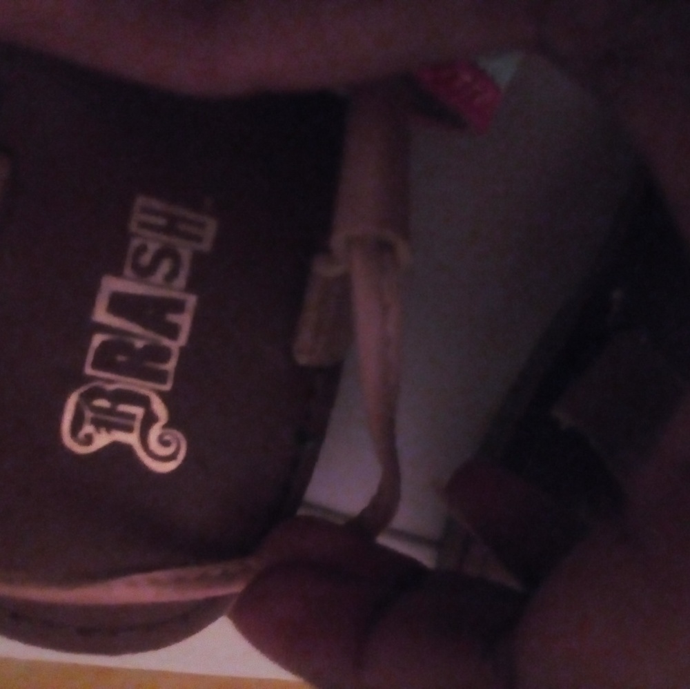 Shoes - Picture 3 of 3